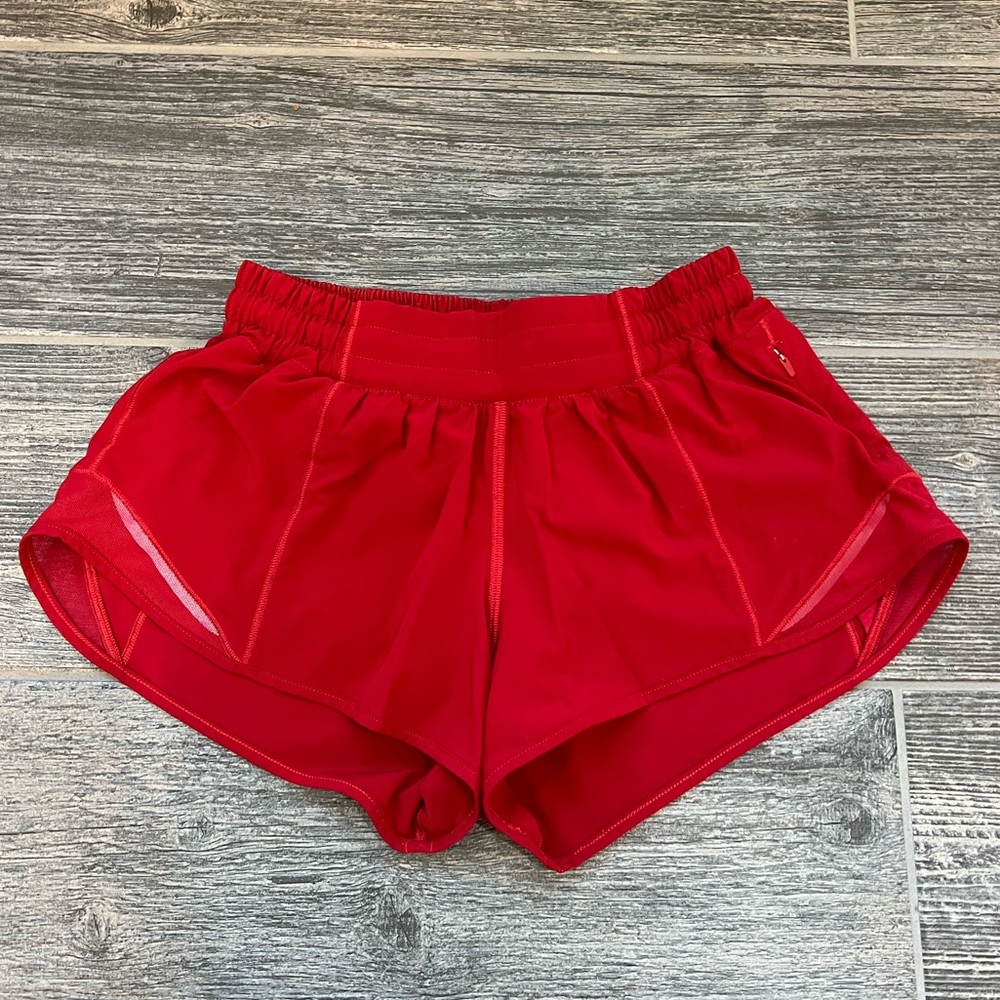 Lululemon Hotty Hot Low-Rise Lined Short 2.5” Dark Red